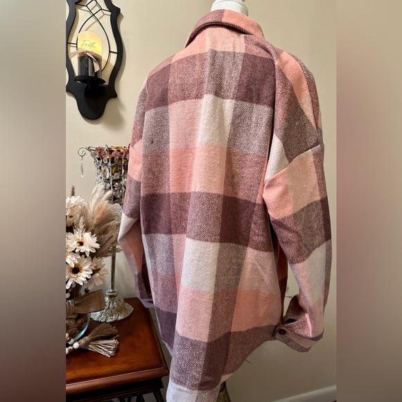 Cloud Ten Pink Plaid Button Down Flannel; size Medium; NWT - Picture 3 of 7